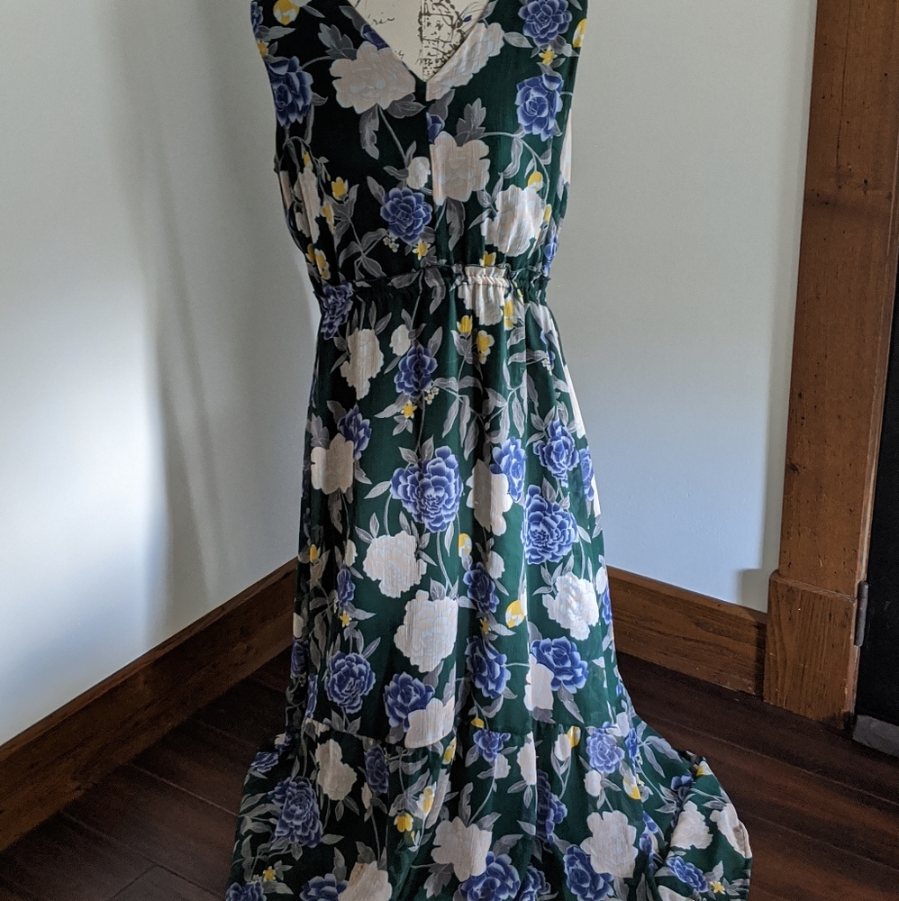 Merona sleeveless maxi dress
